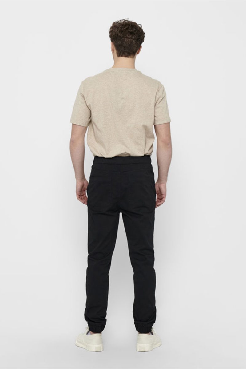 Solid colored Chinos